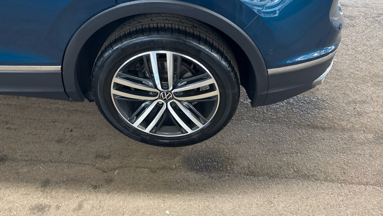 Volkswagen Tiguan 1.5 TSI 150 Elegance 5dr DSG Petrol Estate